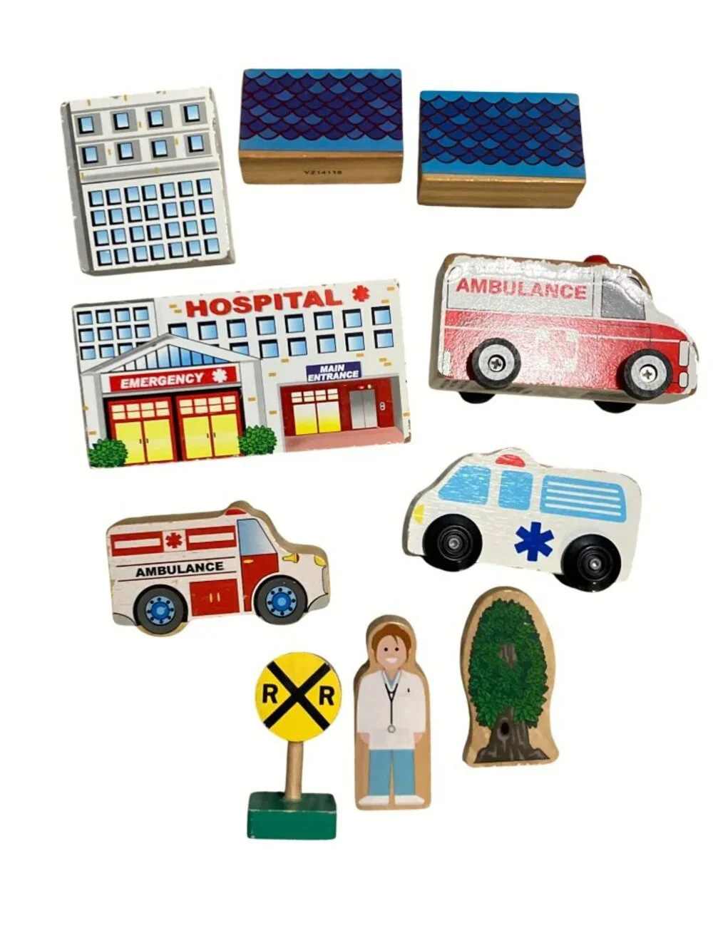 Wooden Toy Hospital Playset With Ambulance Doctor And Buildings For Kids